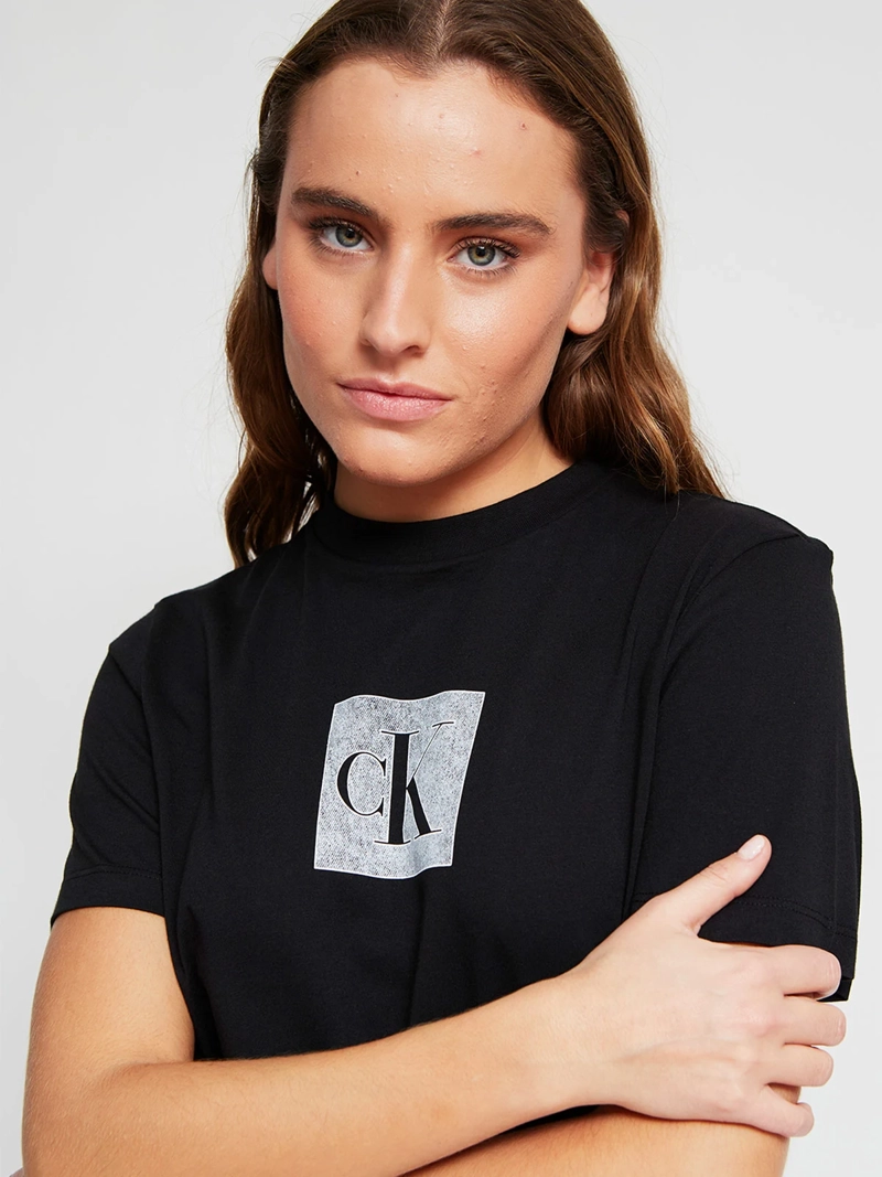 POLERA MUJER CALVIN KLEIN MANGA CORTA ALGODÓN - 4