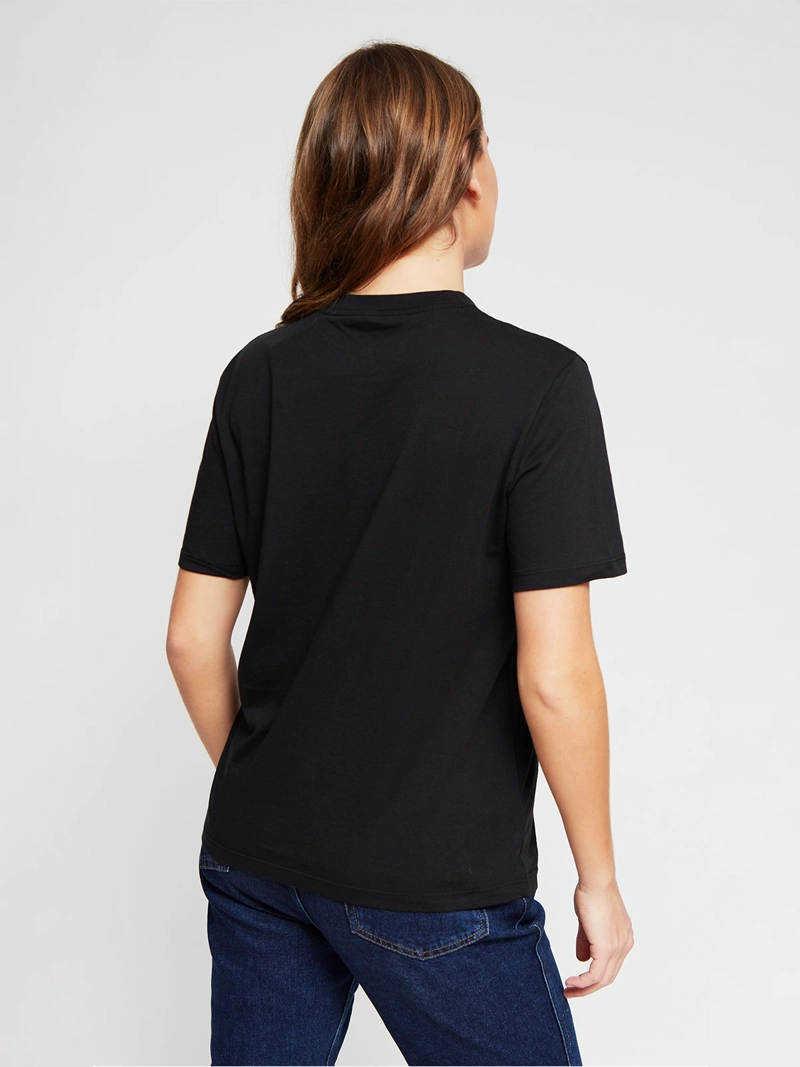 POLERA MUJER CALVIN KLEIN MANGA CORTA ALGODÓN - 2