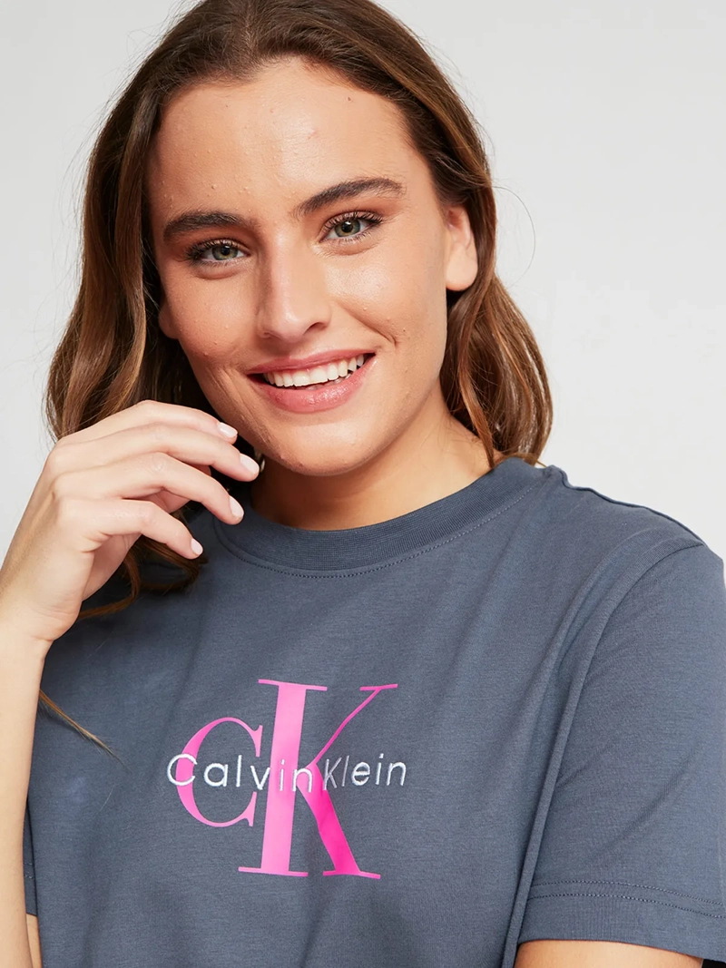 POLERA MUJER CALVIN KLEIN MANGA CORTA ALGODÓN - 4