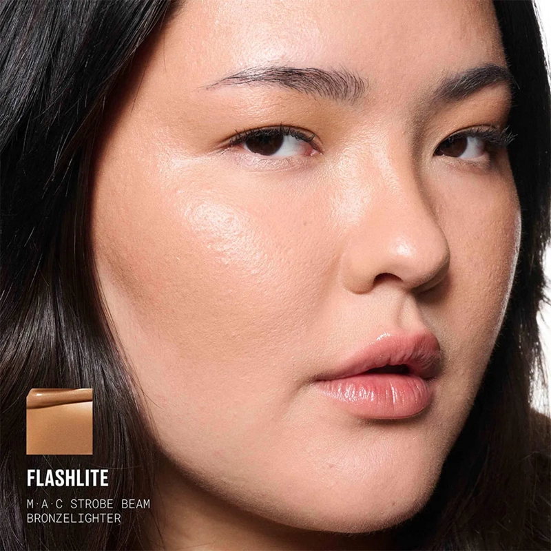 BRONCEADOR LÍQUIDO MAC STROBE BEAM LIQUID BRONZELIGHTER FLASHLITE 4,3ML  - 3