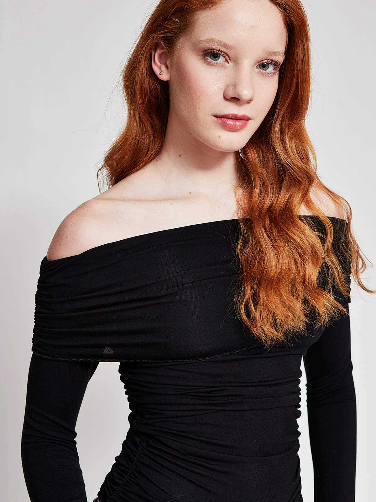 POLERA MUJER INDEX CUELLO ASIMÉTRICO MANGA LARGA - 3