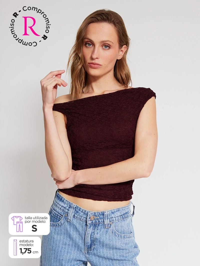 POLERA MUJER INDEX MANGA CORTA ENCAJE ASIMÉTRICA