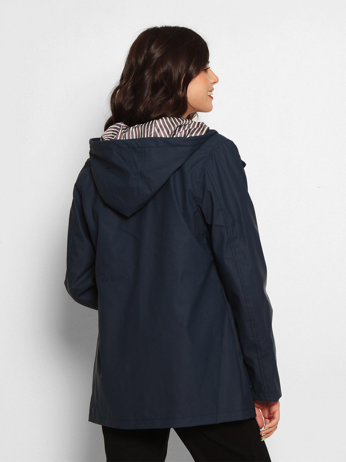 CHAQUETA MUJER WADOS IMPERMEABLE CAPUCHA Y BOLSILLOS - 2