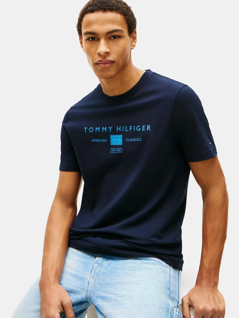 POLERA HOMBRE TOMMY HILFIGER MANGA CORTA REGULAR FIT ALGODÓN - 2