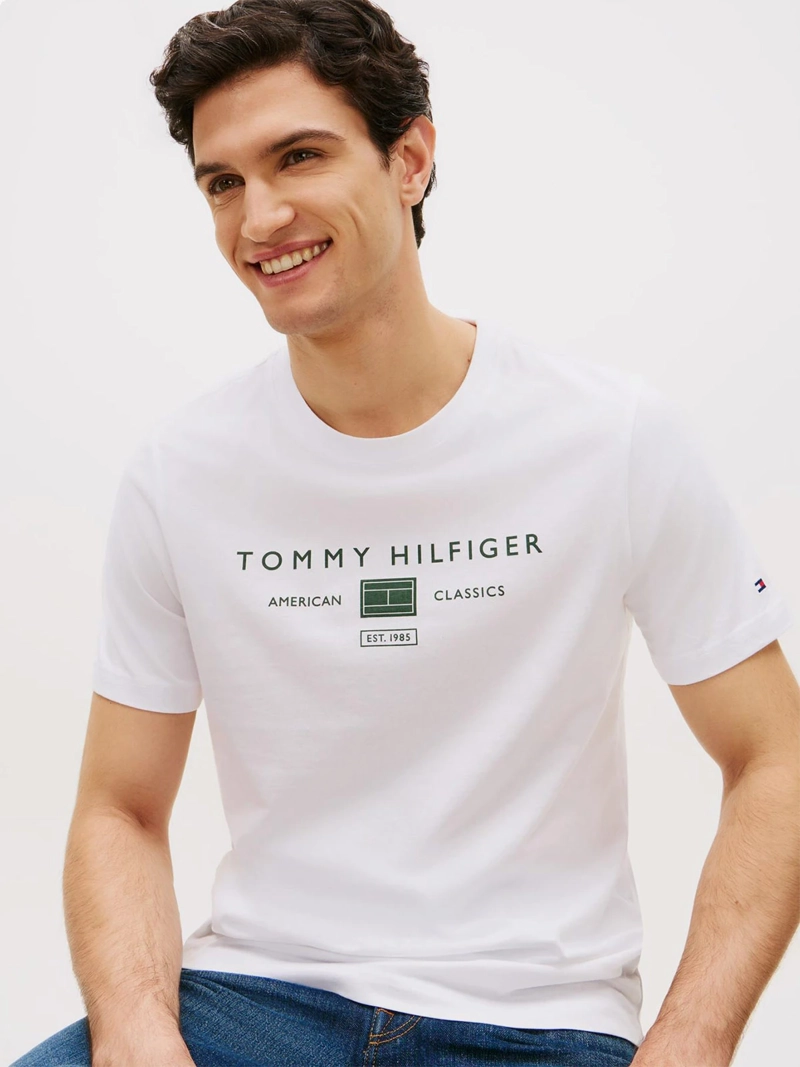 POLERA HOMBRE TOMMY HILFIGER MANGA CORTA REGULAR FIT ALGODÓN - 2