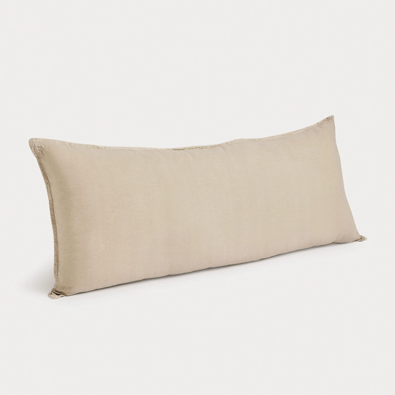 COJÍN MAISON LINETT STONEWASH 35X80 CM BEIGE - 2