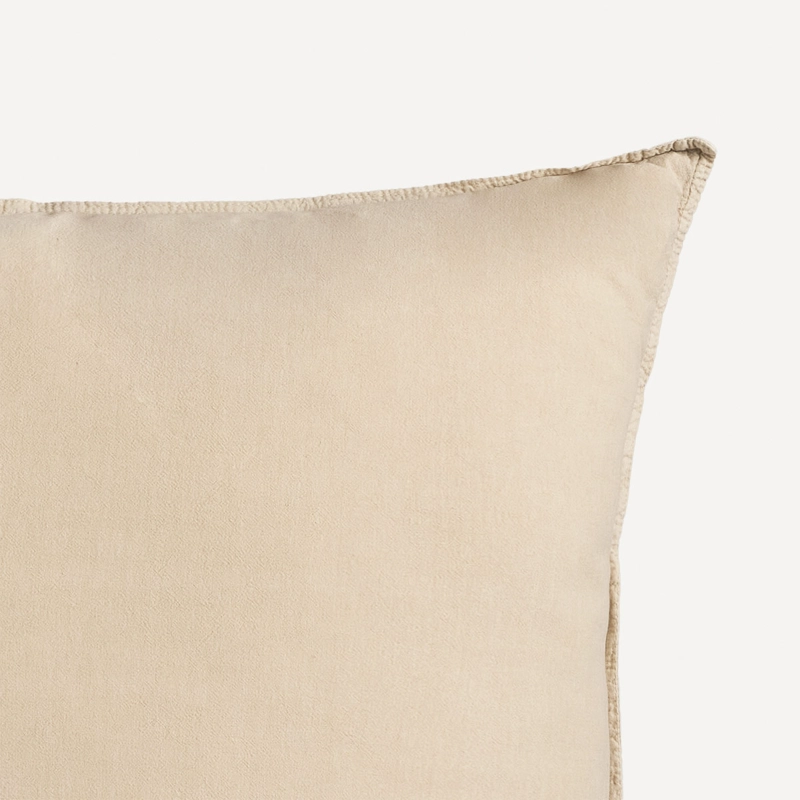 COJÍN MAISON LINETT STONEWASH 60X60 CM BEIGE - 3