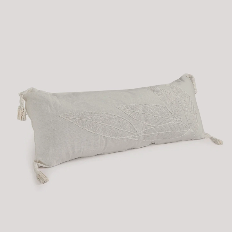 COJÍN MAISON LINETT FLOR 35X90 CM BLANCO - 3