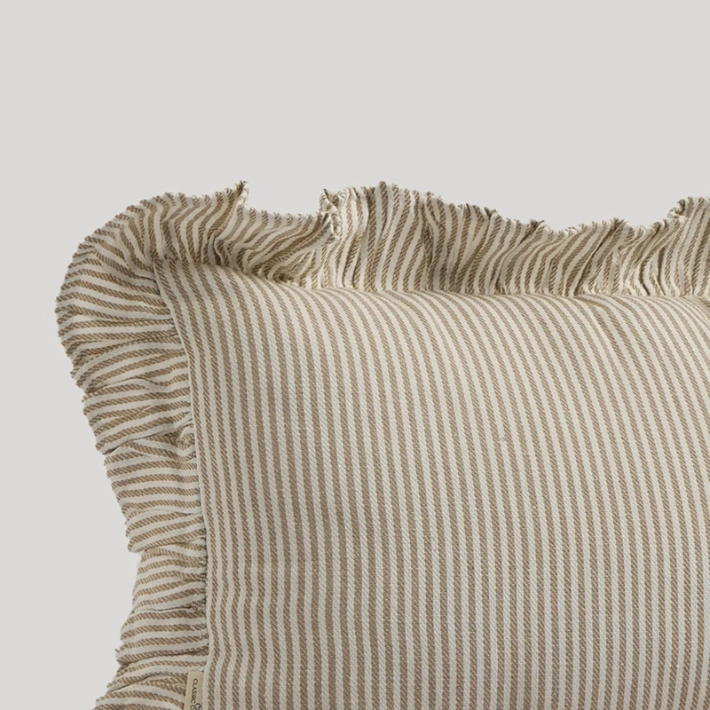 COJÍN THE CLASSIC COLLECTION FLORES AMELIE 30X60 CM BEIGE - 5