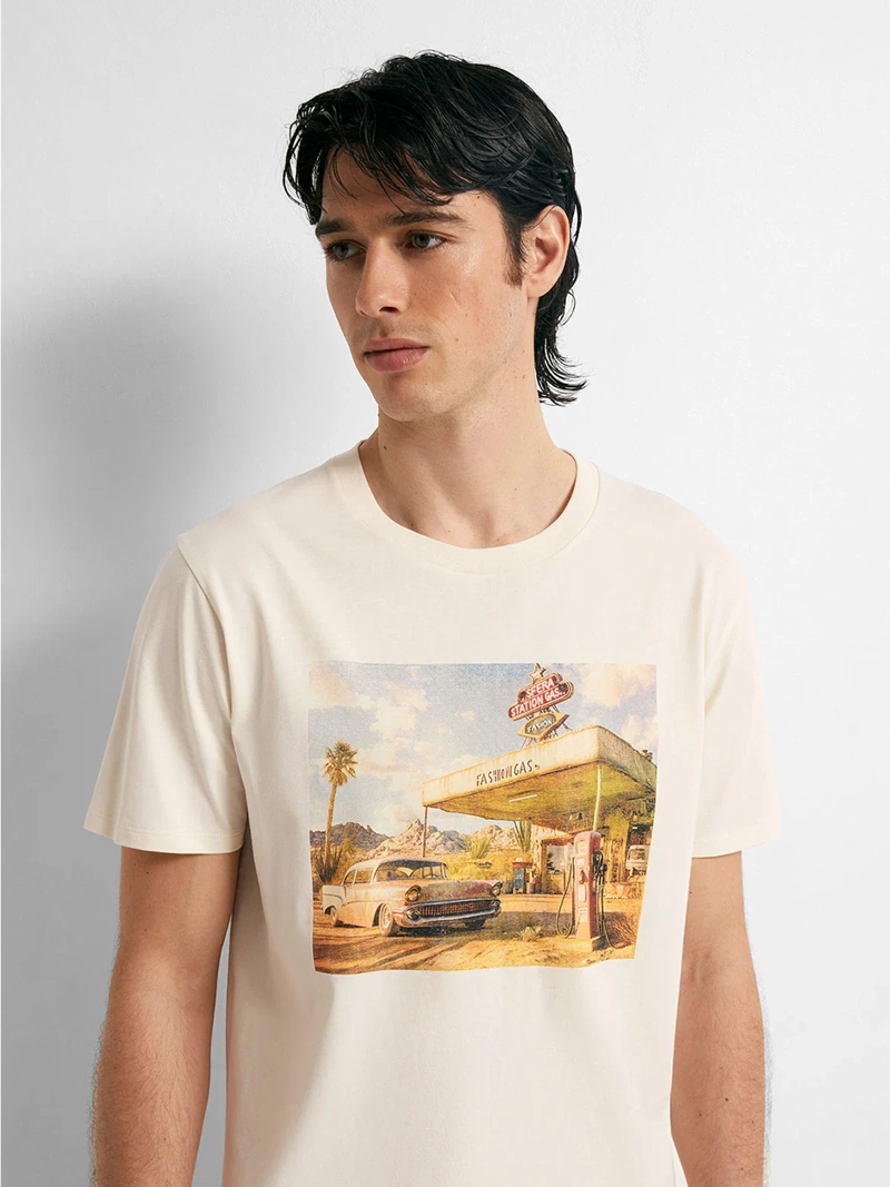 POLERA HOMBRE SFERA MANGA CORTA PRINT ESTACIÓN DE GAS - 3