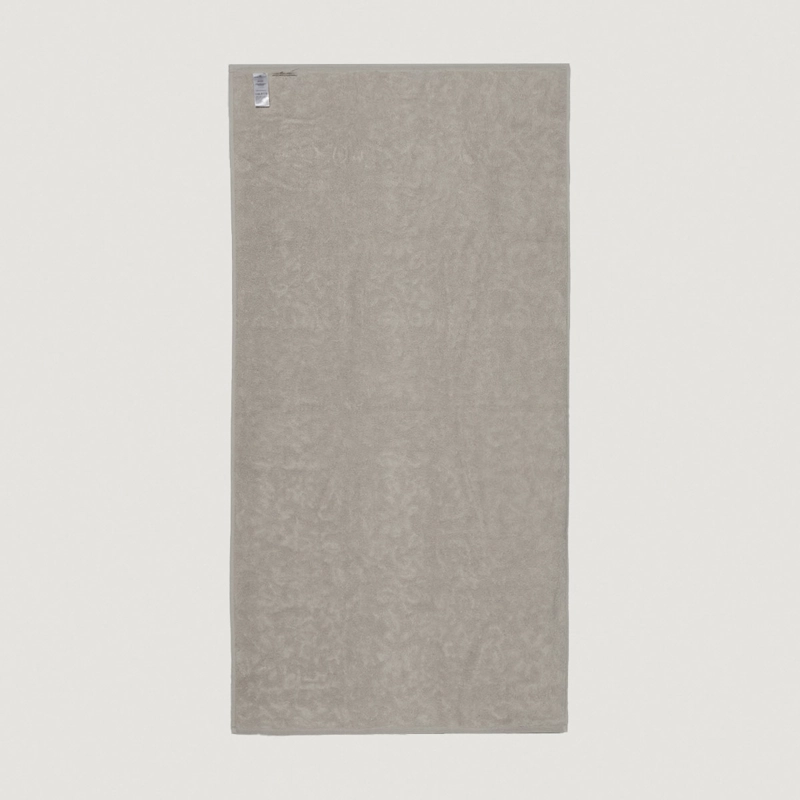 TOALLA DE BAÑO RIPLEY HOME JACQUARD AMELIE GRIS - 3