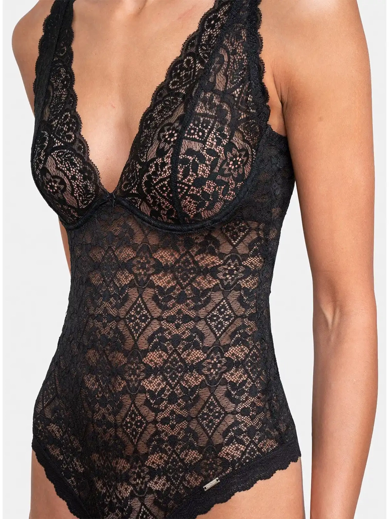 BODY CHIC FRANCE CON ARCO Y COPA - 4