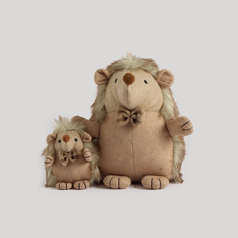 ADORNO NAVIDEÑO RIPLEY HOME NORDIC XMAS PELUCHE PUERCOESPIN - 1
