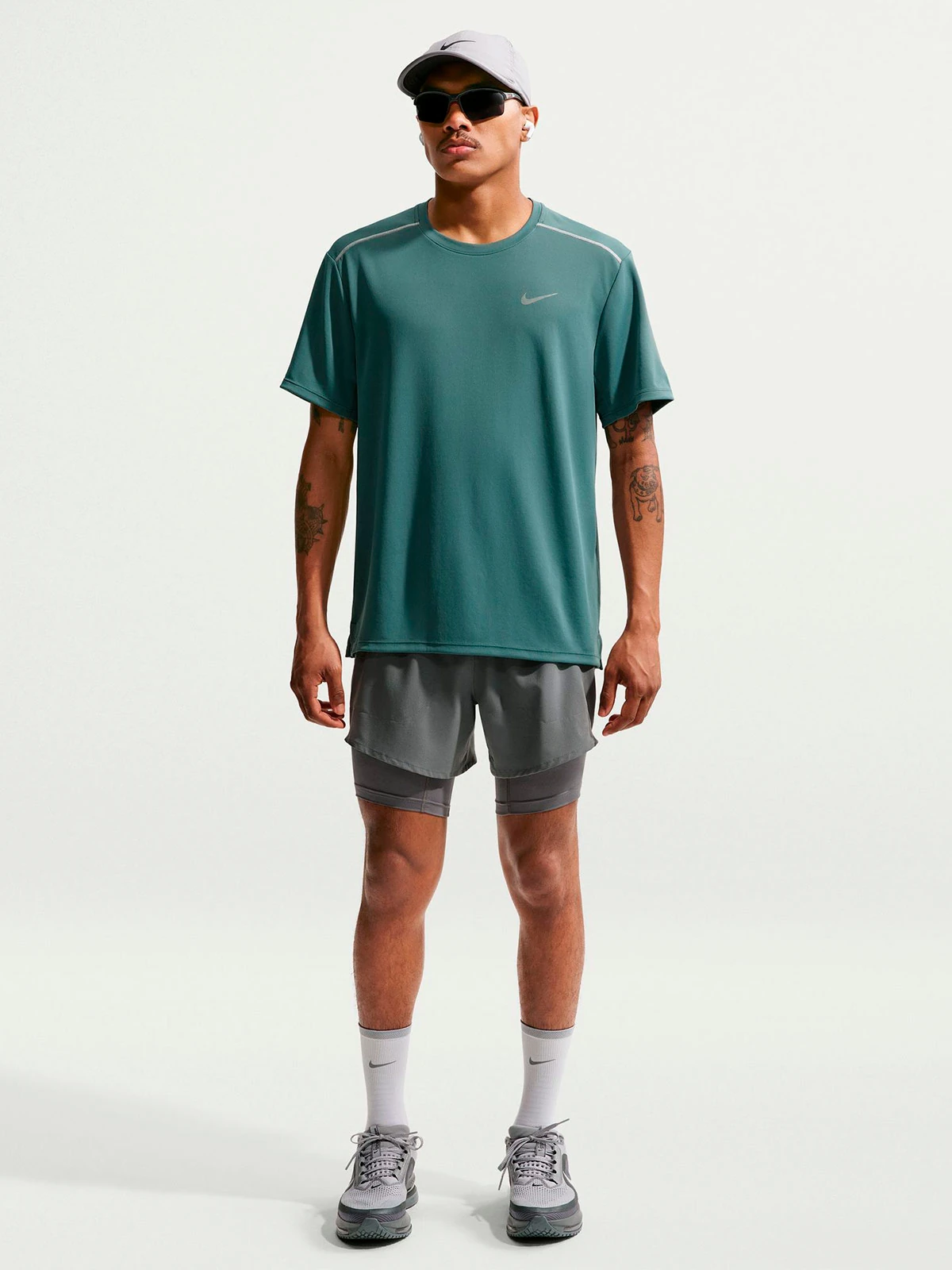 POLERA HOMBRE NIKE UV MILER - 4