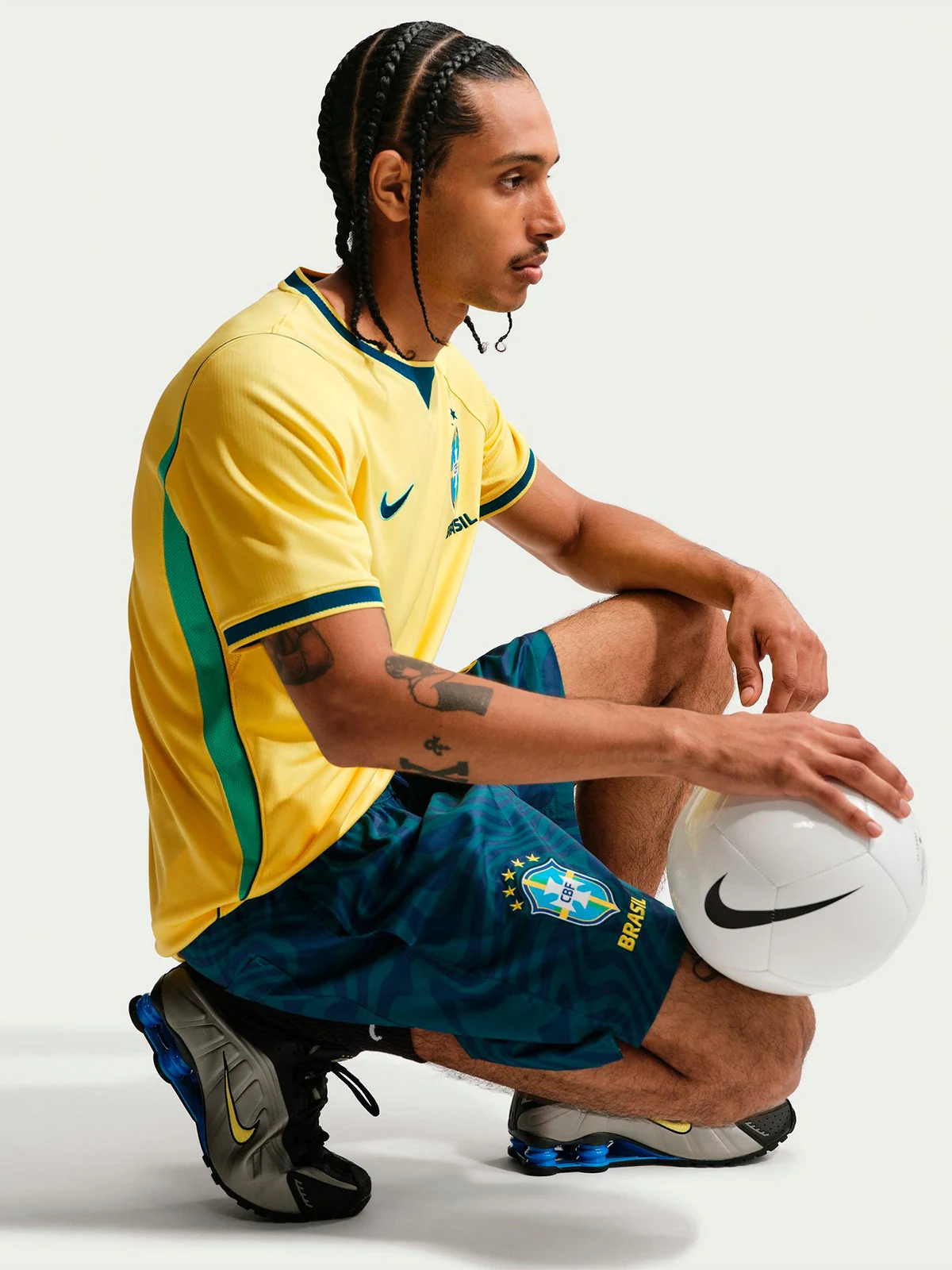CAMISETA HOMBRE NIKE SELECCIÓN BRASIL - 8