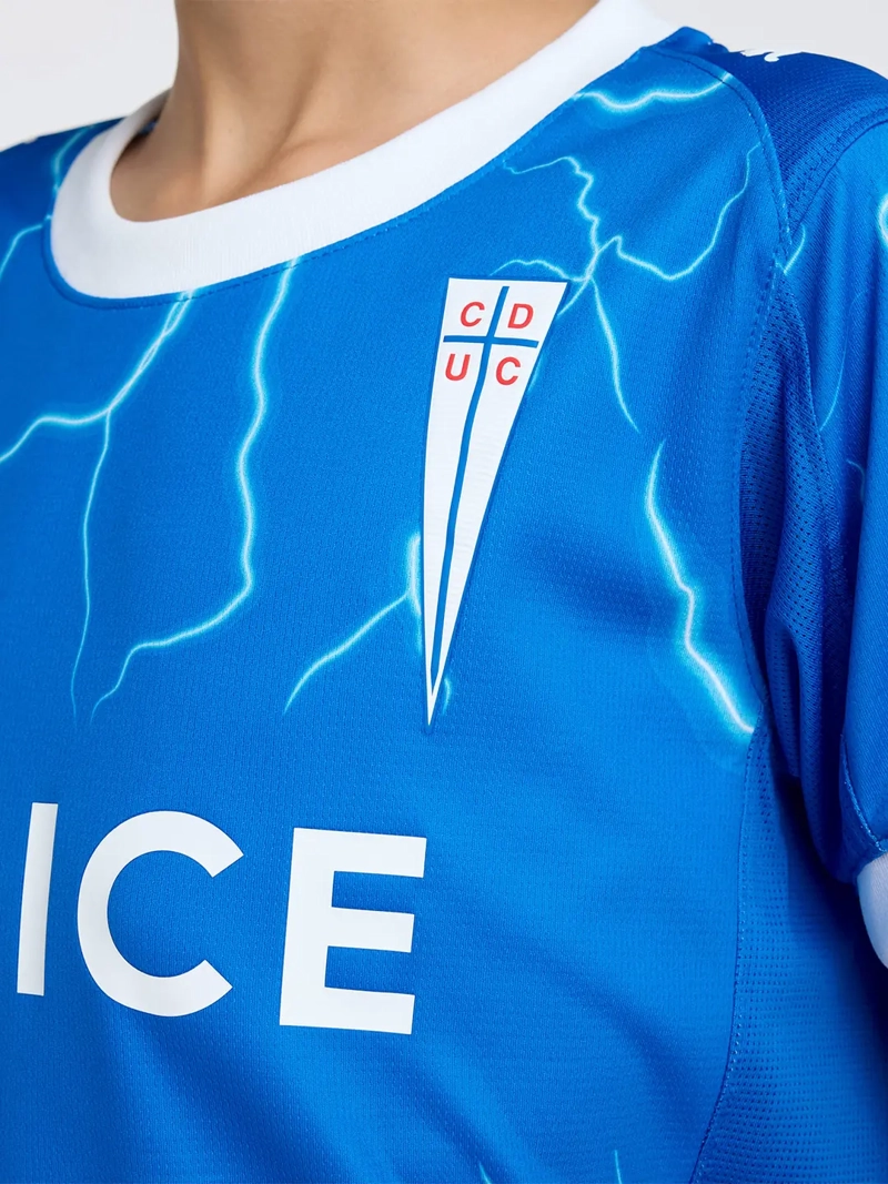CAMISETA NIÑO PUMA UNIVERSIDAD CATÓLICA - 5