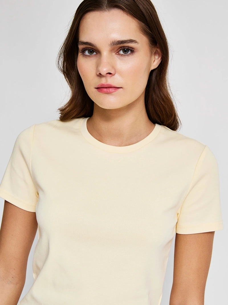 POLERA MUJER INDEX ALGODÓN MANGA CORTA BÁSICA LUNARES - 3