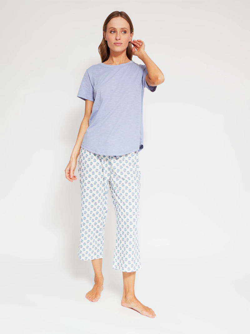 PIJAMA MUJER AZIZ ALGODÓN POLERA MANGA CORTA + PANTALÓN CAPRI - 2