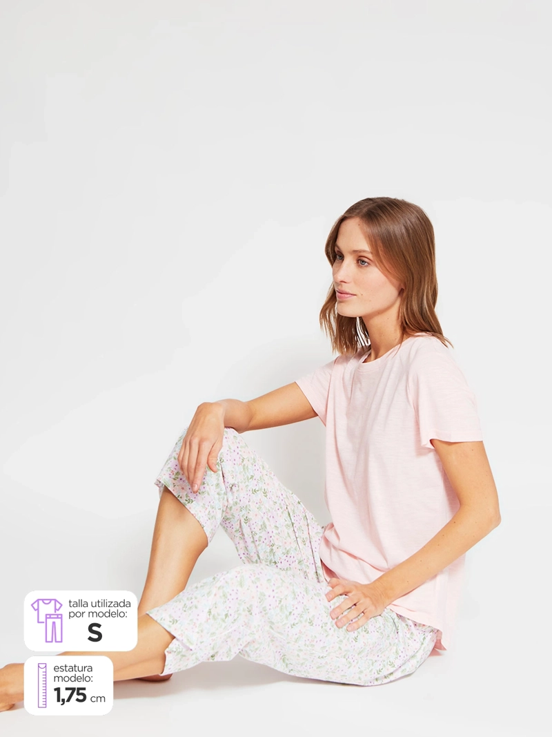 PIJAMA MUJER AZIZ ALGODÓN POLERA MANGA CORTA + PANTALÓN CAPRI