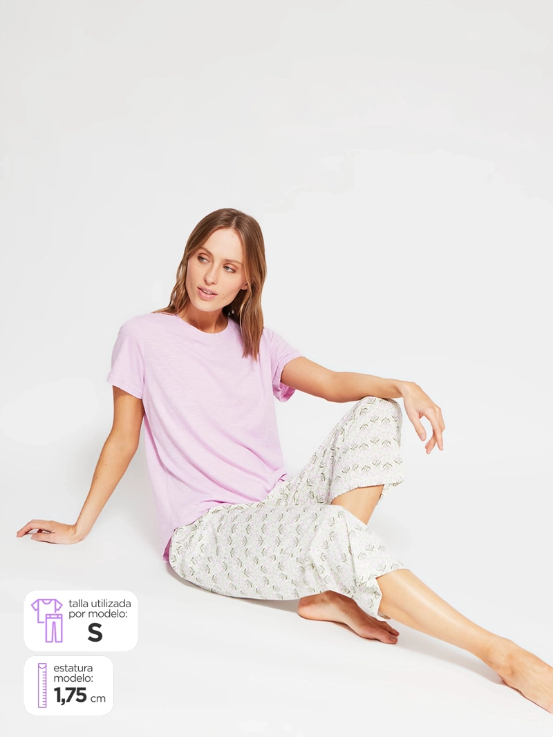 PIJAMA MUJER AZIZ ALGODÓN POLERA MANGA CORTA + PANTALÓN CAPRI - 1