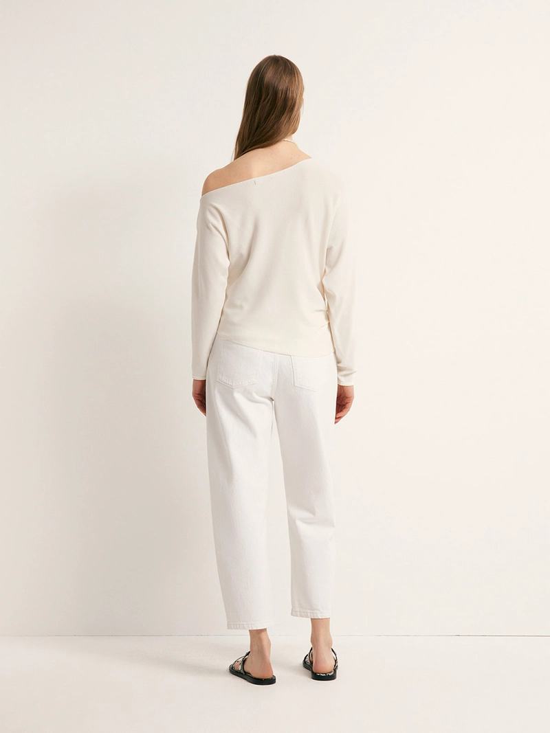 SWEATER MUJER SFERA MANGA LARGA ASIMÉTRICO - 4
