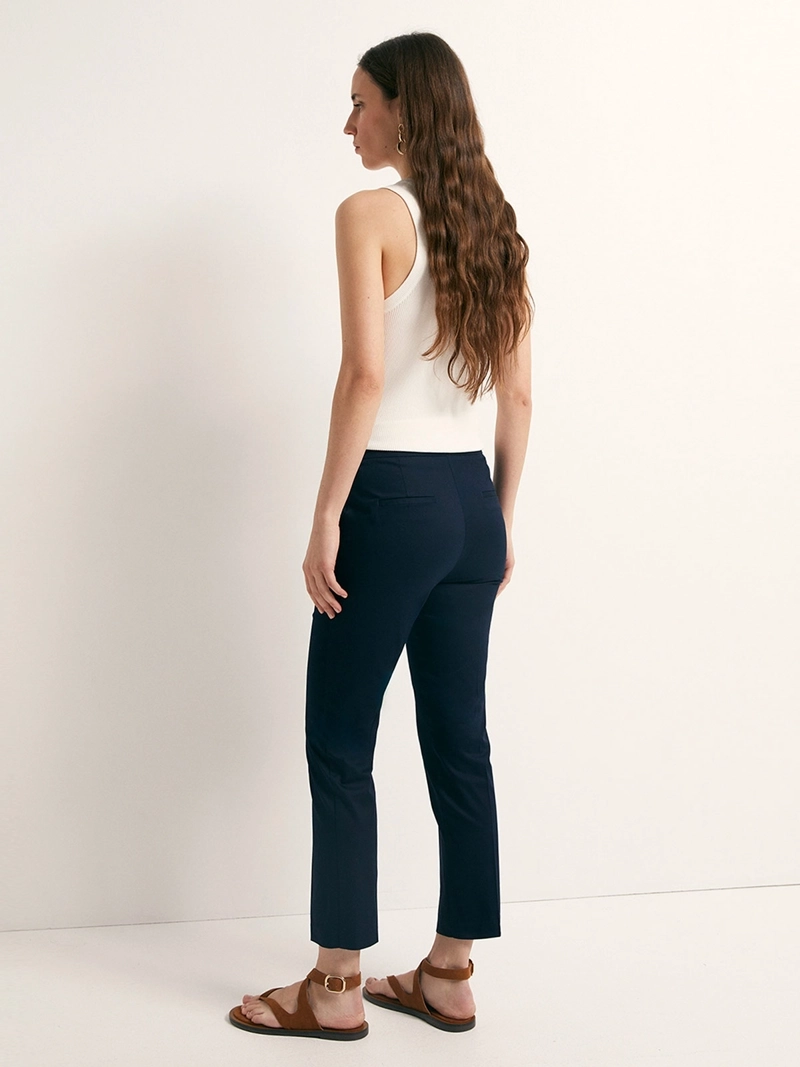 PANTALÓN MUJER SFERA ALGODÓN CAPRI - 3
