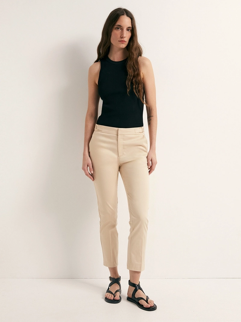 PANTALÓN MUJER SFERA ALGODÓN CAPRI - 1