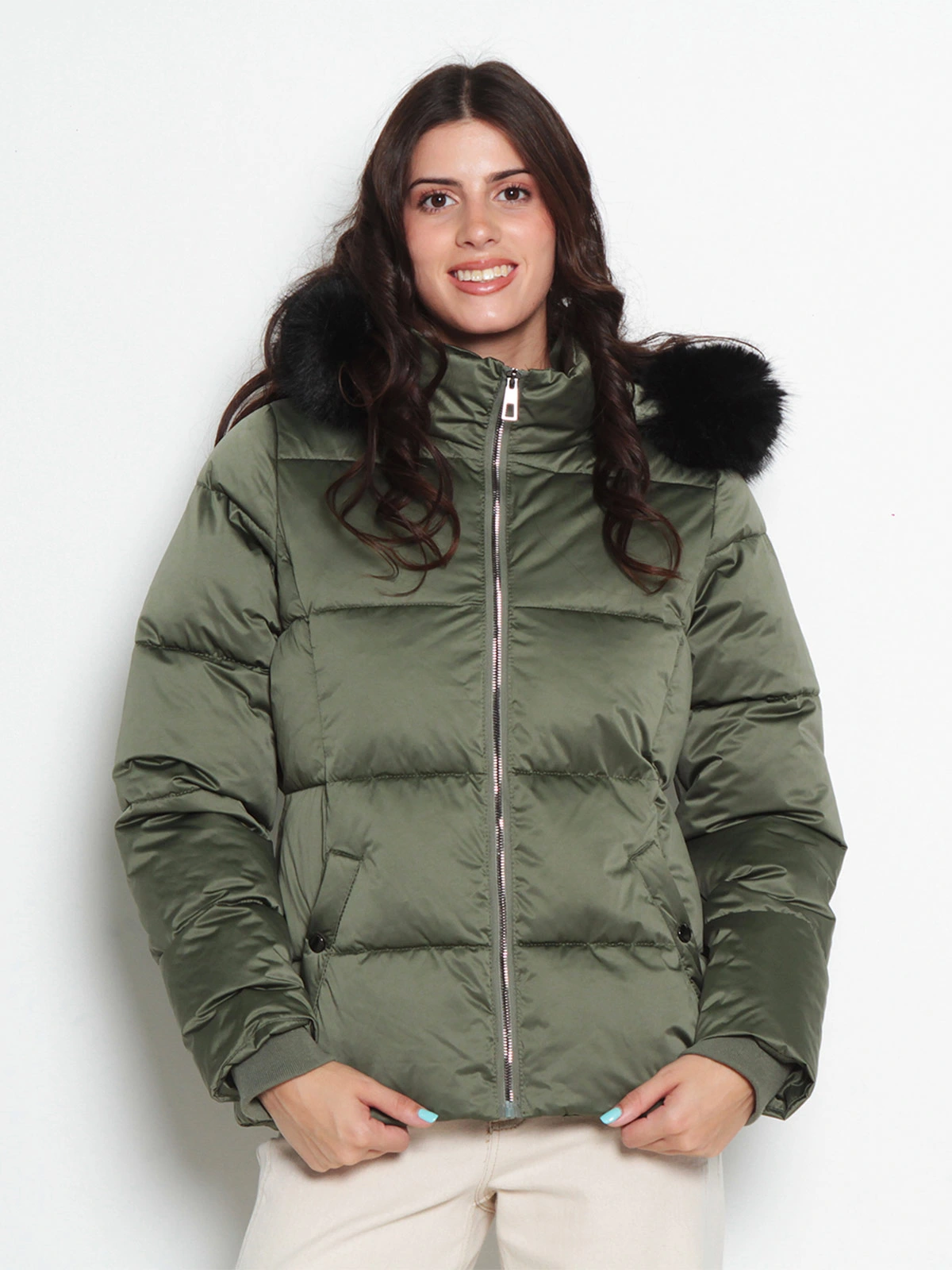 PARKA MUJER WADOS MANGA LARGA CAPUCHA Y CIERRE - 2