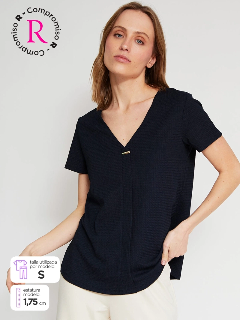POLERA MUJER CACHAREL MANGA CORTA TEXTURADA