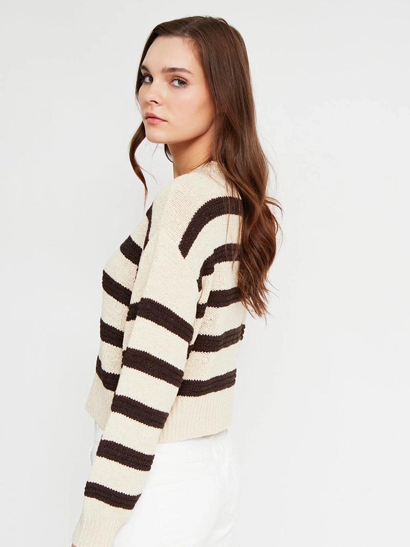 SWEATER MUJER INDEX MANGA LARGA CALADO - 2