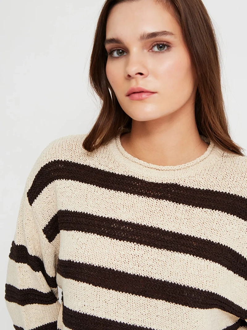 SWEATER MUJER INDEX MANGA LARGA CALADO - 3