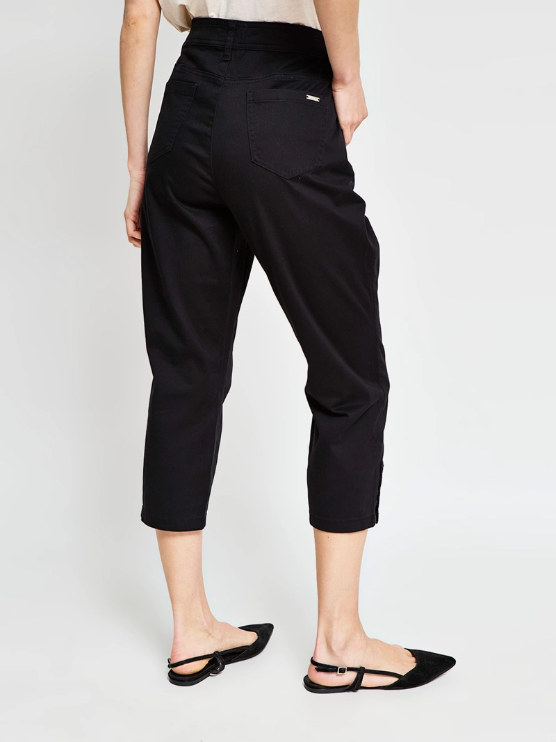 PANTALÓN MUJER AZIZ ALGODÓN CAPRI - 3