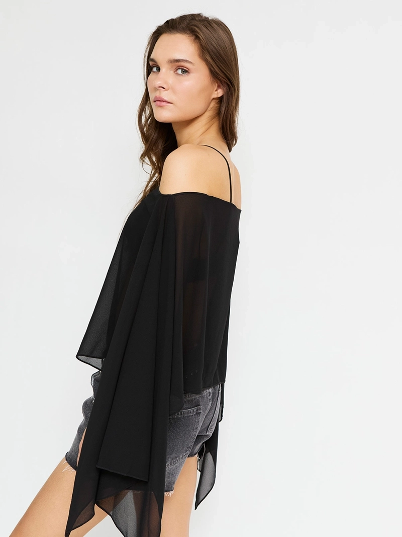 BLUSA MUJER INDEX SIN MANGAS ASIMÉTRICO TIPO CAPA - 2