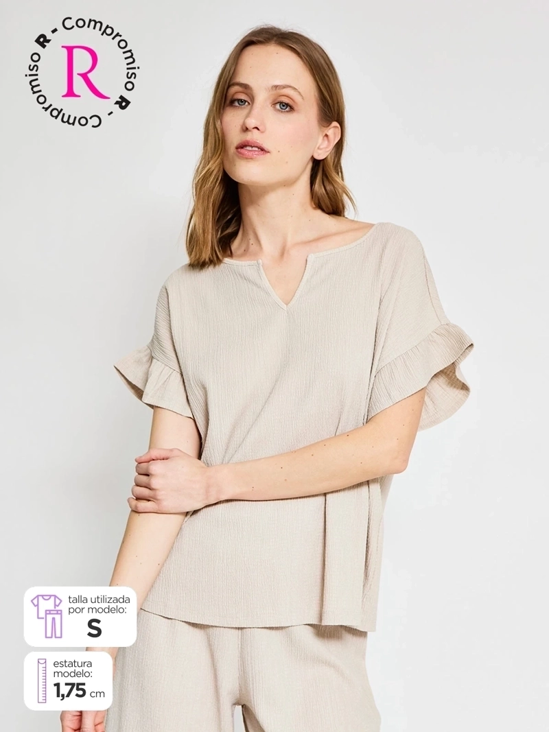 POLERA MUJER AZIZ MANGA CORTA VUELOS TEXTURADA