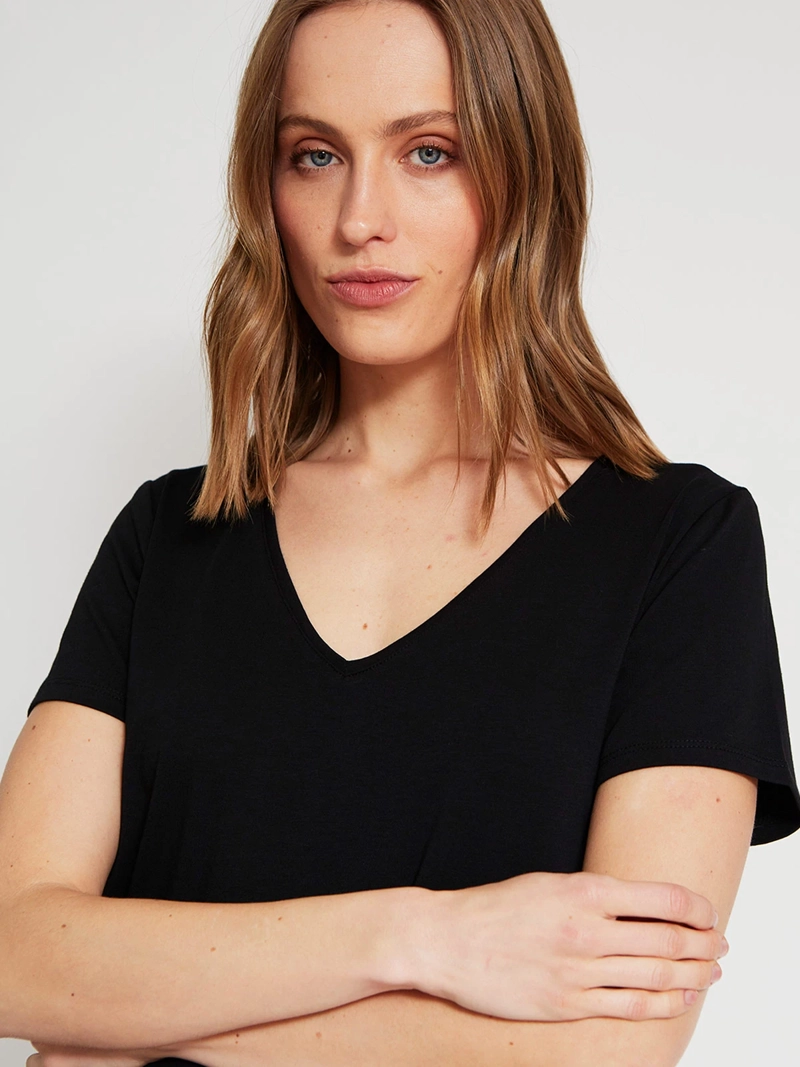 POLERA MUJER MARQUIS ALGODÓN CUELLO EN V - 4