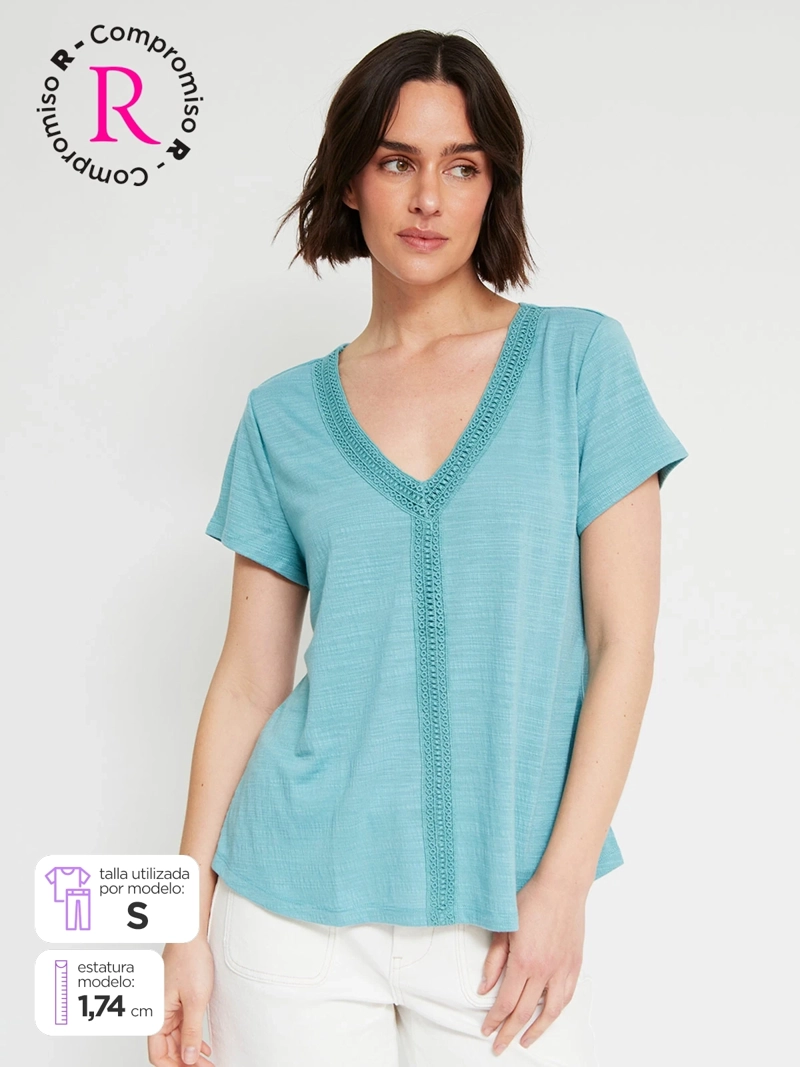 POLERA MUJER REGATTA CUELLO EN V MANGA CORTA
