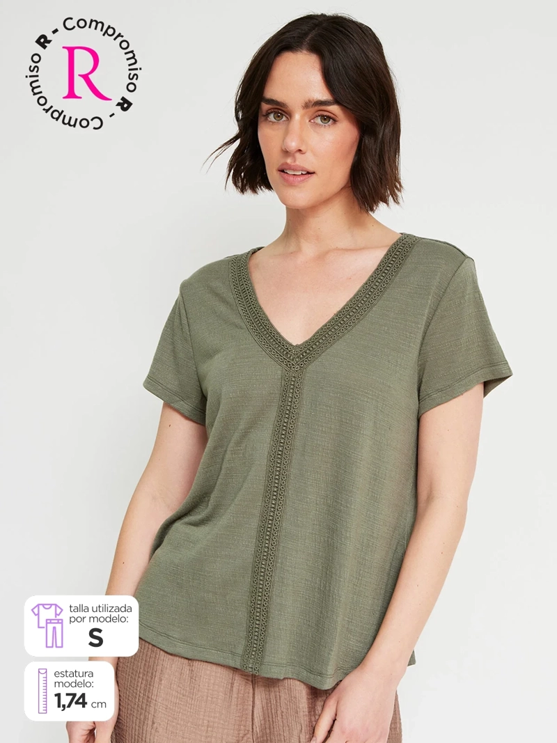 POLERA MUJER REGATTA CUELLO EN V MANGA CORTA