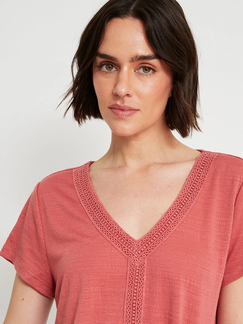 POLERA MUJER REGATTA CUELLO EN V MANGA CORTA - 3
