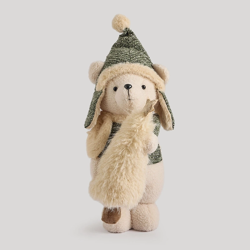 ADORNO NAVIDEÑO RIPLEY HOME NORDIC XMAS PELUCHE OSO CON ÁRBOL - 1