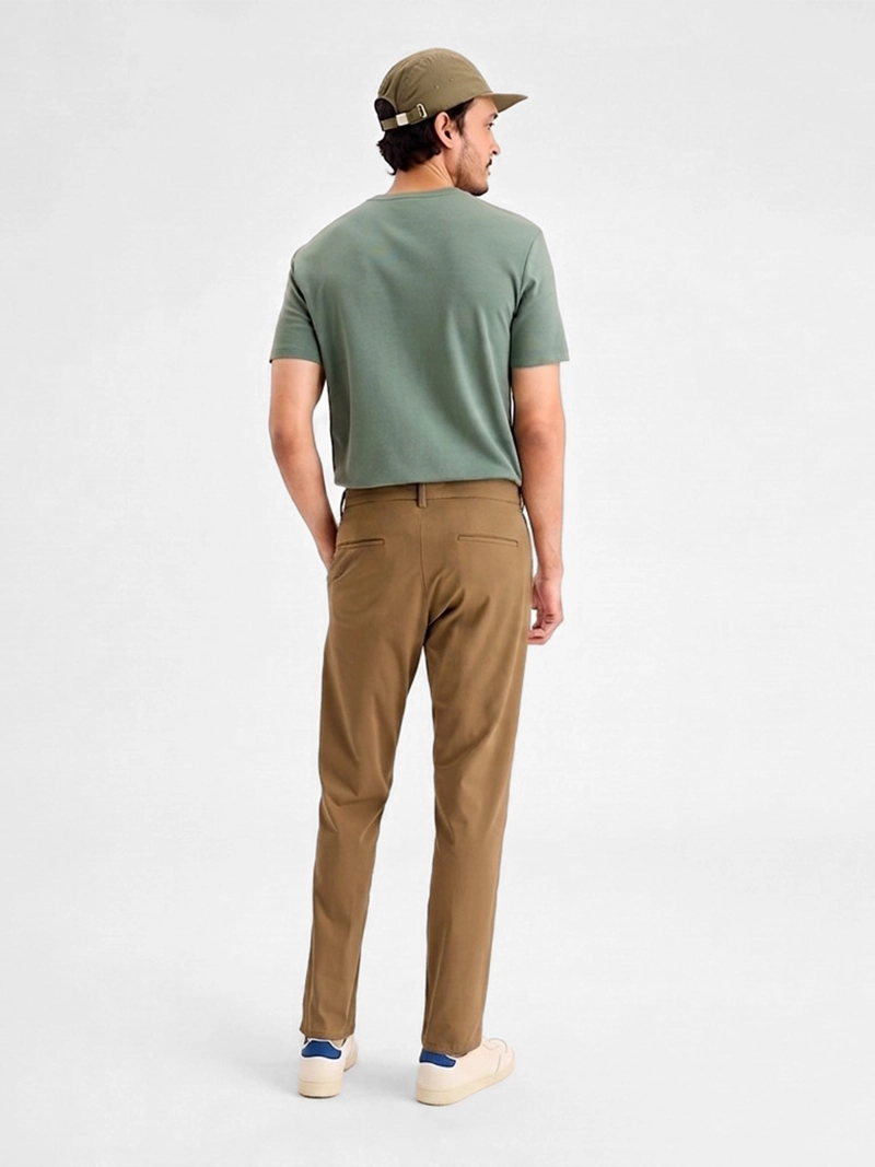 PANTALÓN HOMBRE DOCKERS ALGODÓN SLIM CHINO - 2