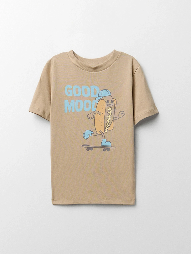POLERA NIÑO SFERA MANGA CORTA CUELLO REDONDO ESTAMPADO DELANTERO HOT DOG