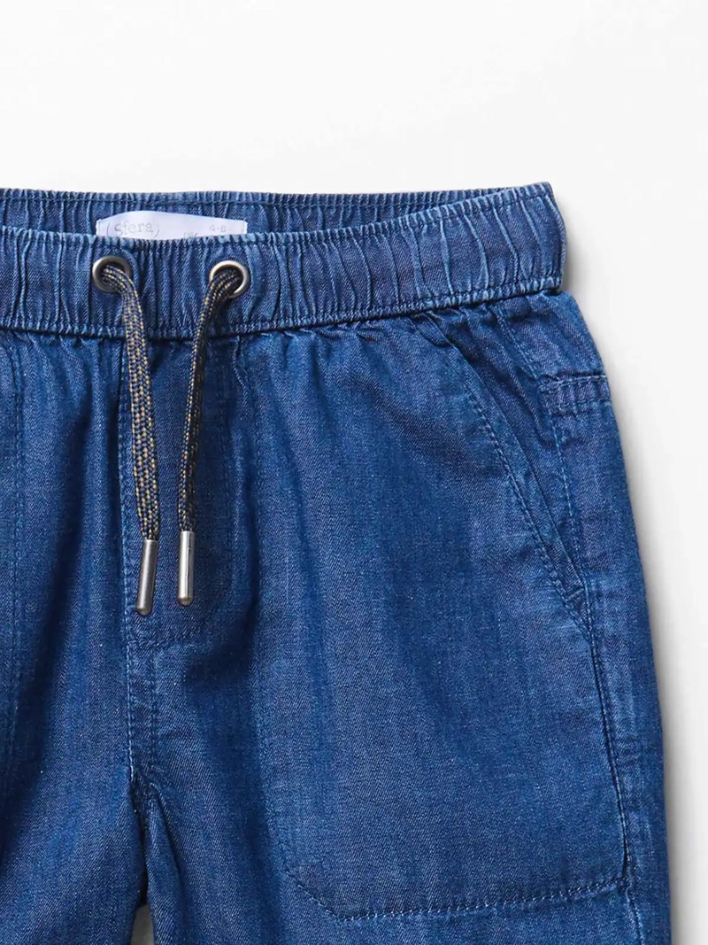 SHORT NIÑO SFERA FLUIDO CON BOLSILLOS DELANTEROS Y CORDÓN AJUSTABLE - 4