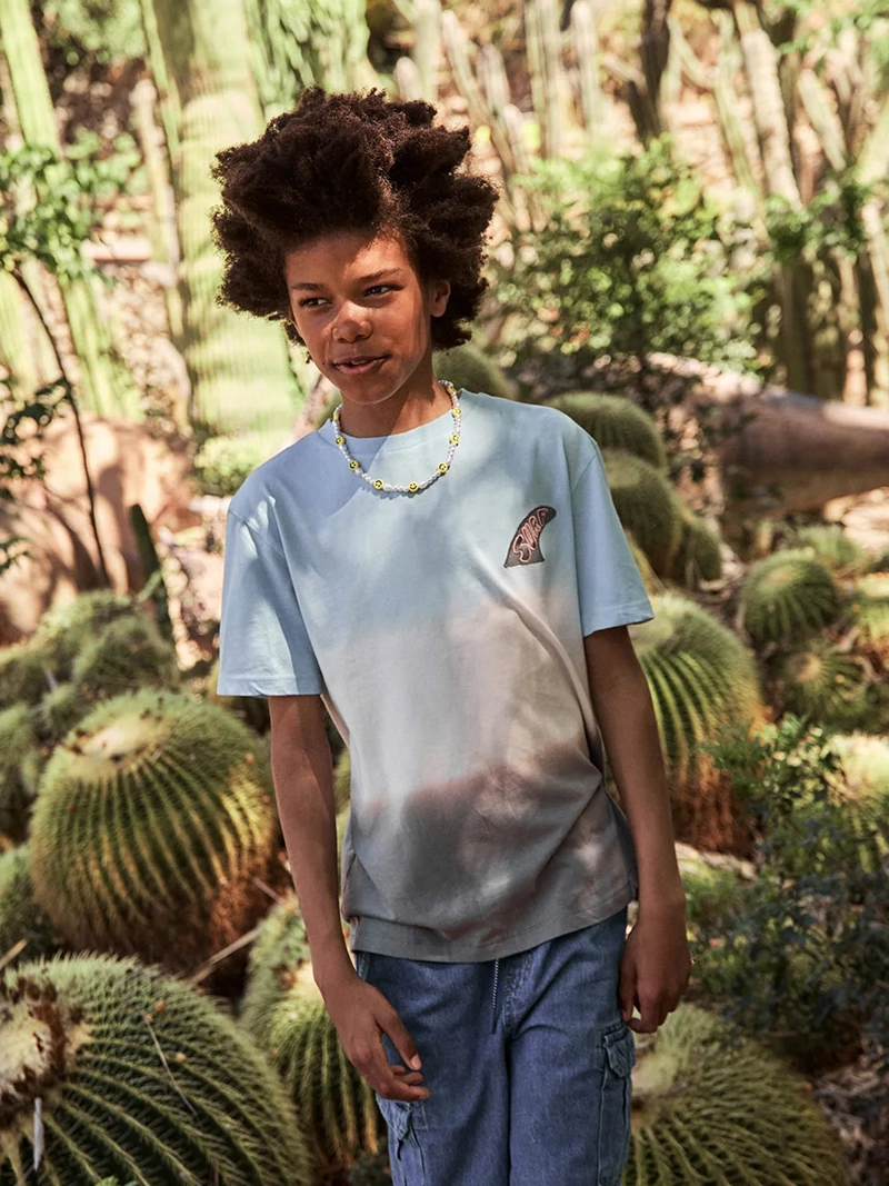 POLERA NIÑO SFERA MANGA CORTA ESTAMPADO DEGRADADO - 3