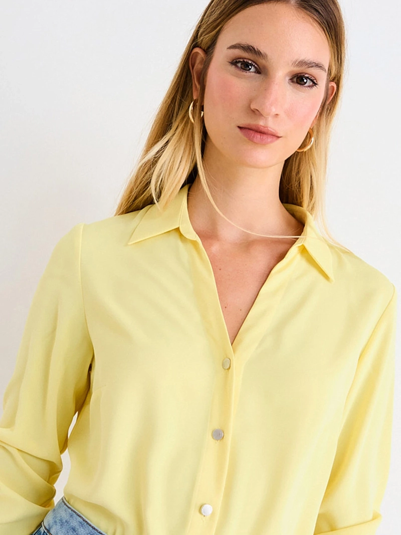 BLUSA MUJER ASH MANGA LARGA ESCOTE EN V - 3