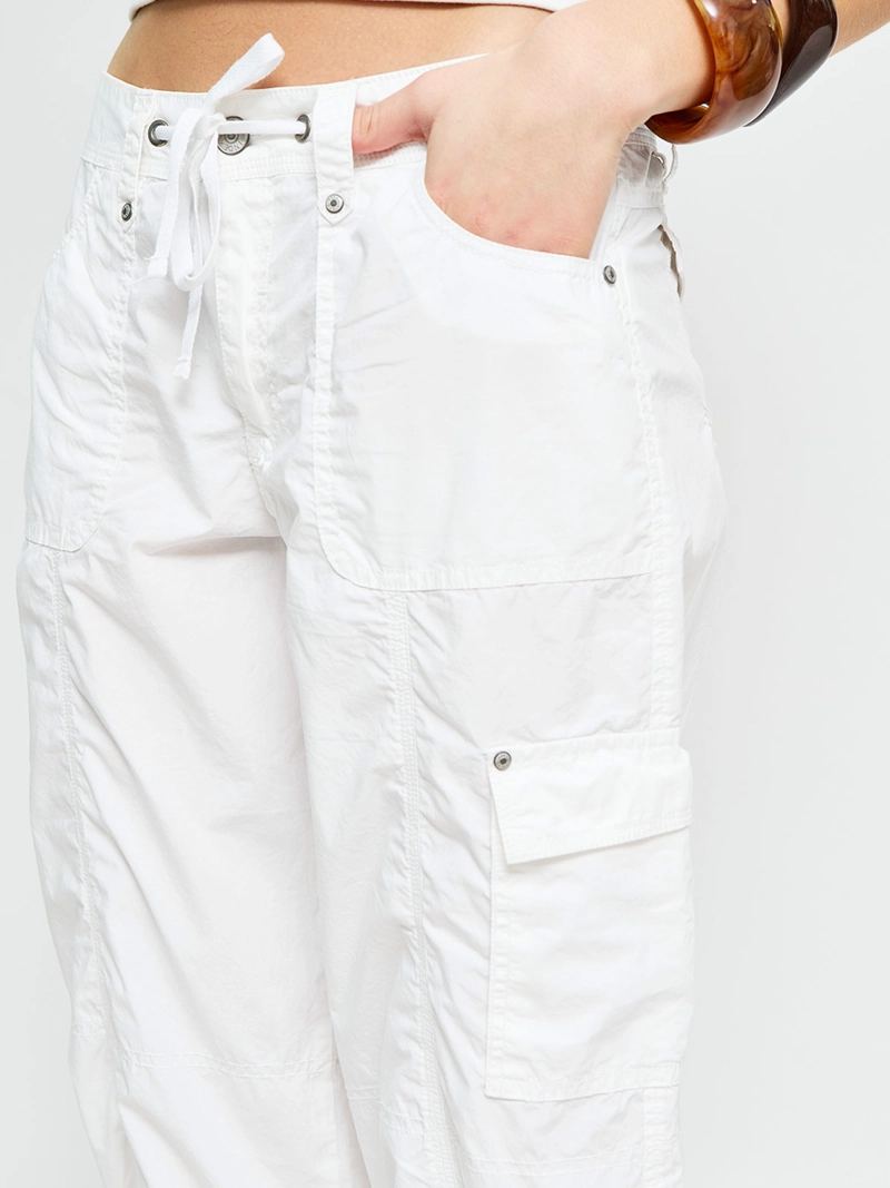 PANTALÓN MUJER INDEX ALGODÓN CAPRI CARGO - 4