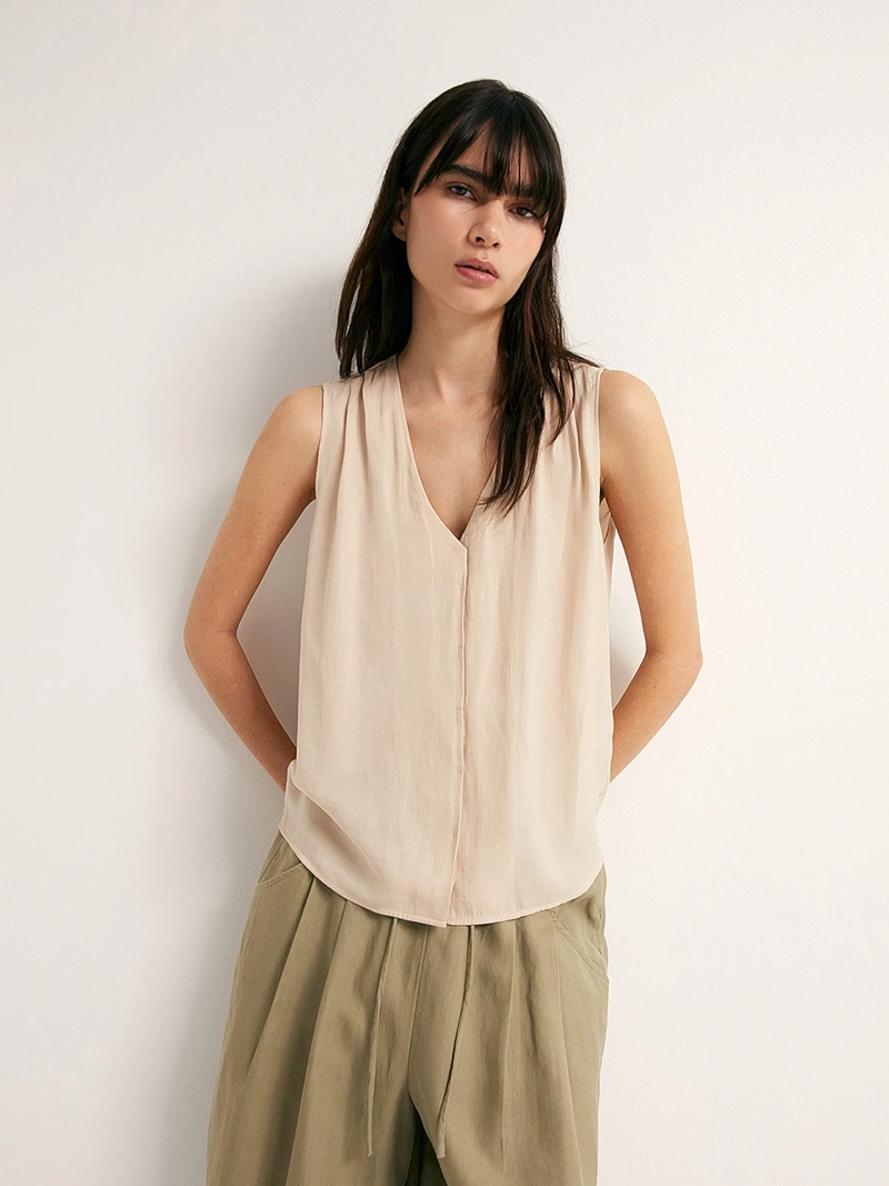 BLUSA MUJER SFERA SIN MANGAS ESCOTE V - 1