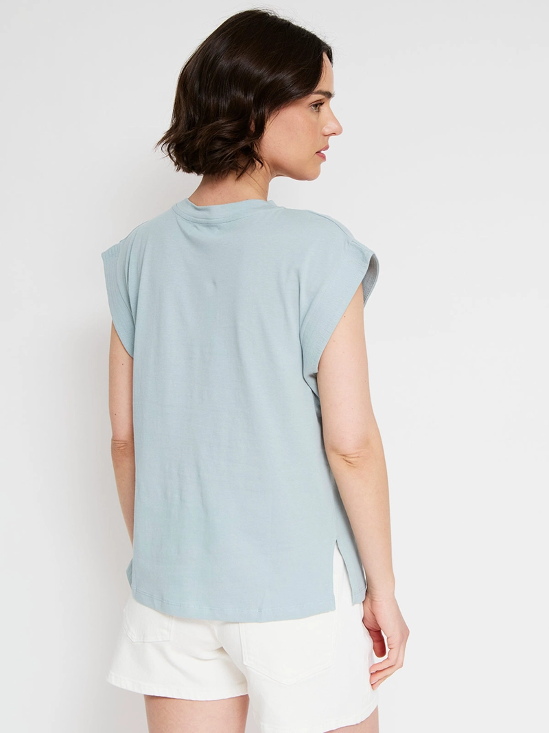 POLERA MUJER SFERA BÁSICA - 2