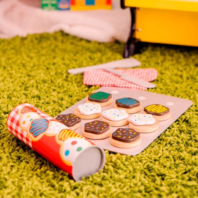 JUGUETE DE COCINA MELISSA & DOUG GALLETAS CORTAR Y HORNEAR - 4