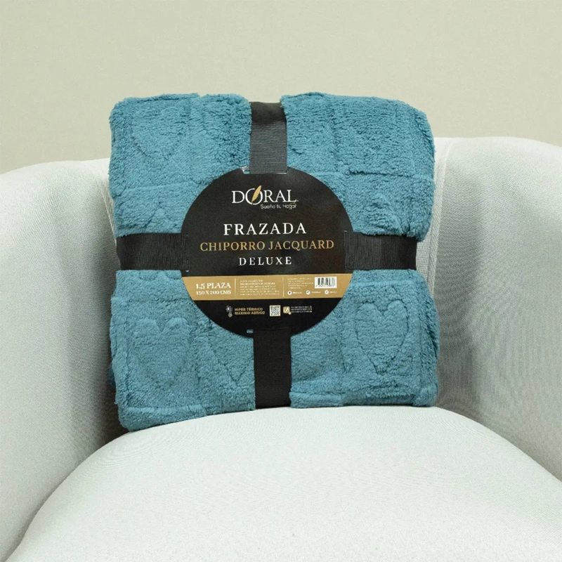 FRAZADA DORAL CHIPORRO JACQUARD 1.5 PLAZAS AZUL - 4