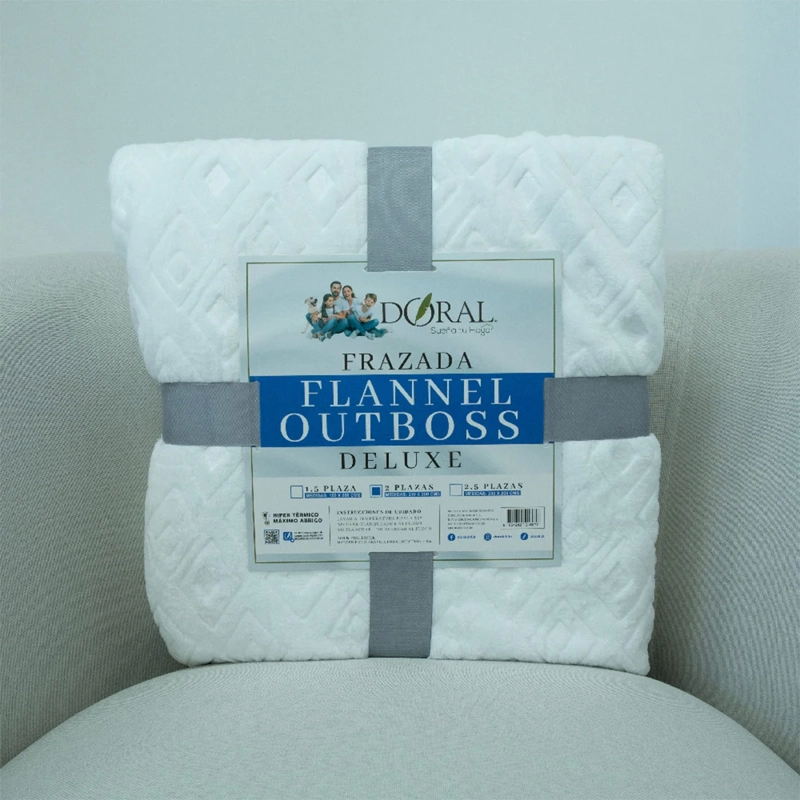 FRAZADA DORAL FLANNEL OUTBOSS 2 PLAZAS BLANCO - 4